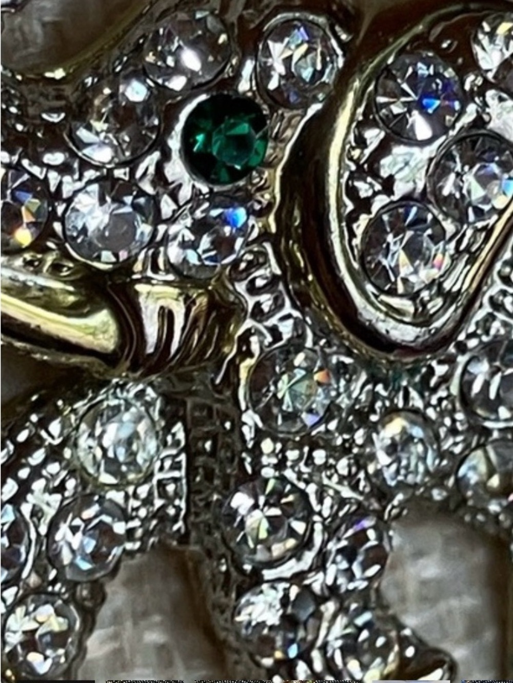 BLING ELEPHANT BROOCH VINTAGE - Picture 9 of 9
